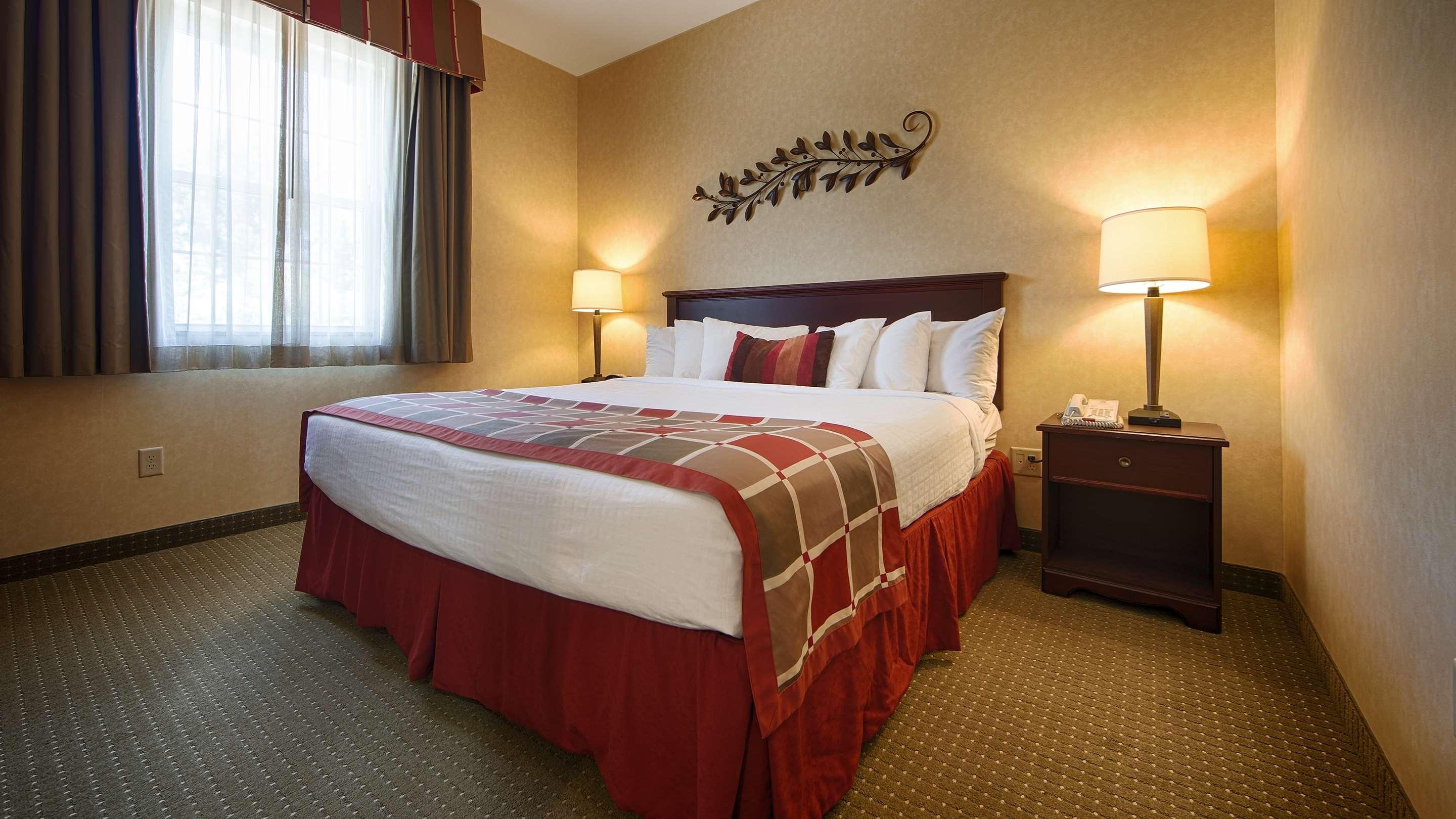 Best Western Plus Ticonderoga Esterno foto